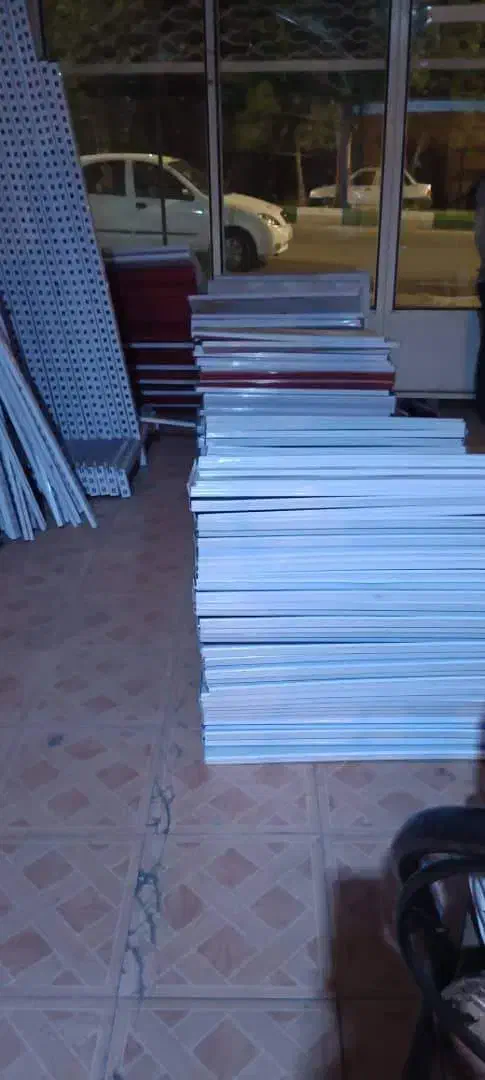 قفسه فروشگاهی در حد نو|فروشگاه و مغازه|پارس‌آباد, |دیوار