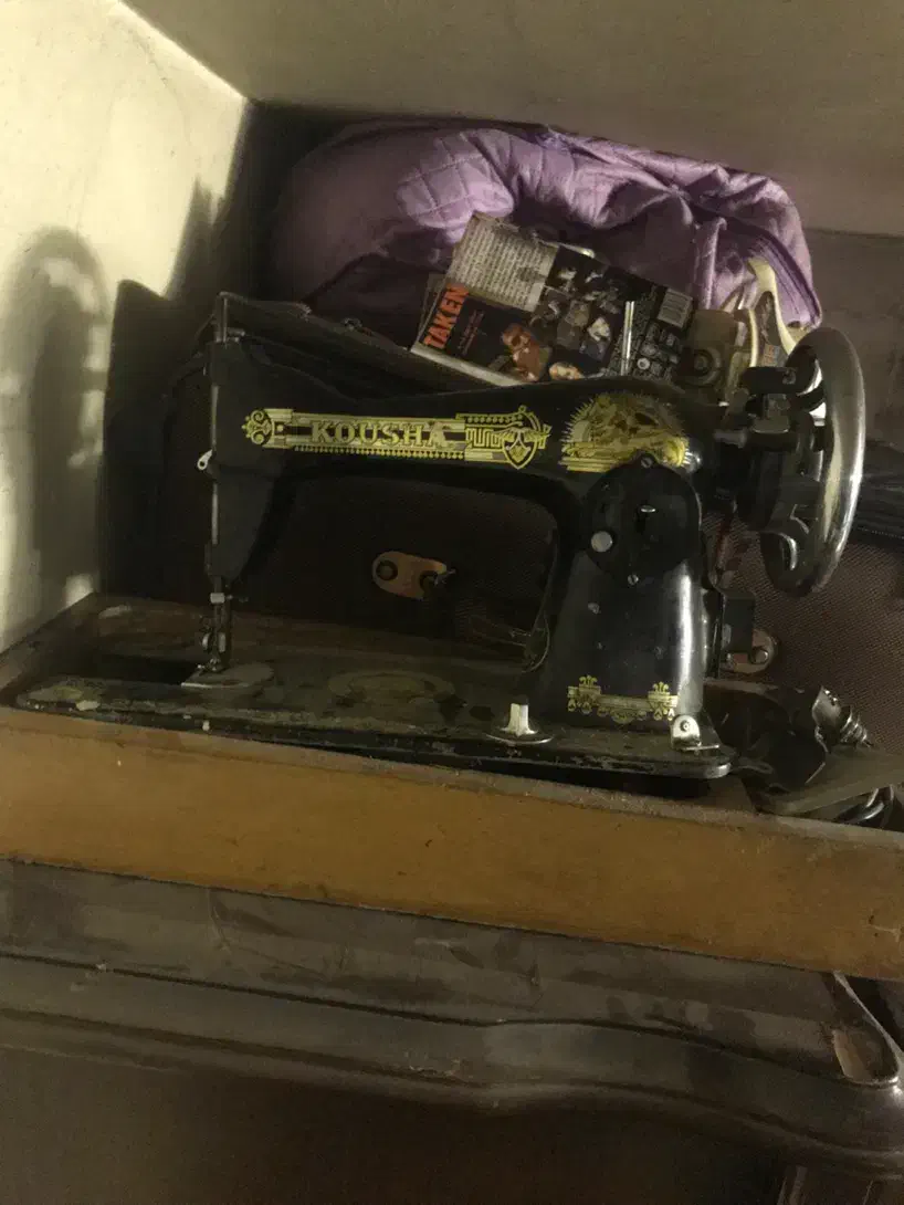 چرخ خیاطی|چرخ خیاطی و ریسندگی|ورامین, ورامین|دیوار