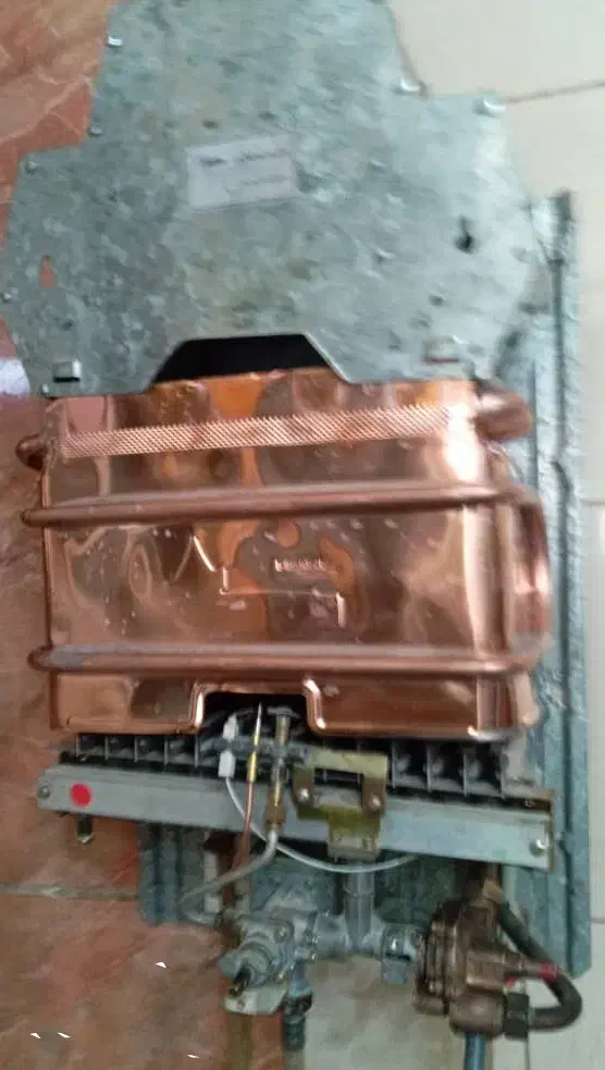 آبگرمکن دیواری بوتان|آبگرمکن، پکیج، شوفاژ|ورامین, ورامین|دیوار