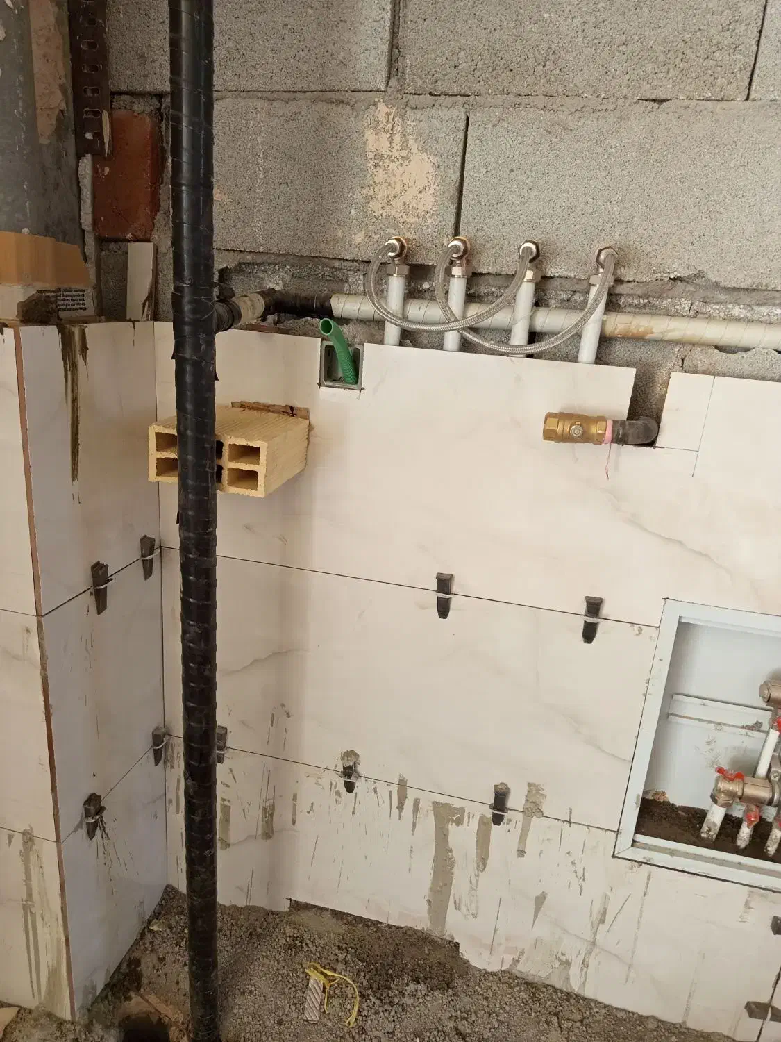 کاشیکاری وموزائیک|خدمات پیشه و مهارت|مراغه, |دیوار