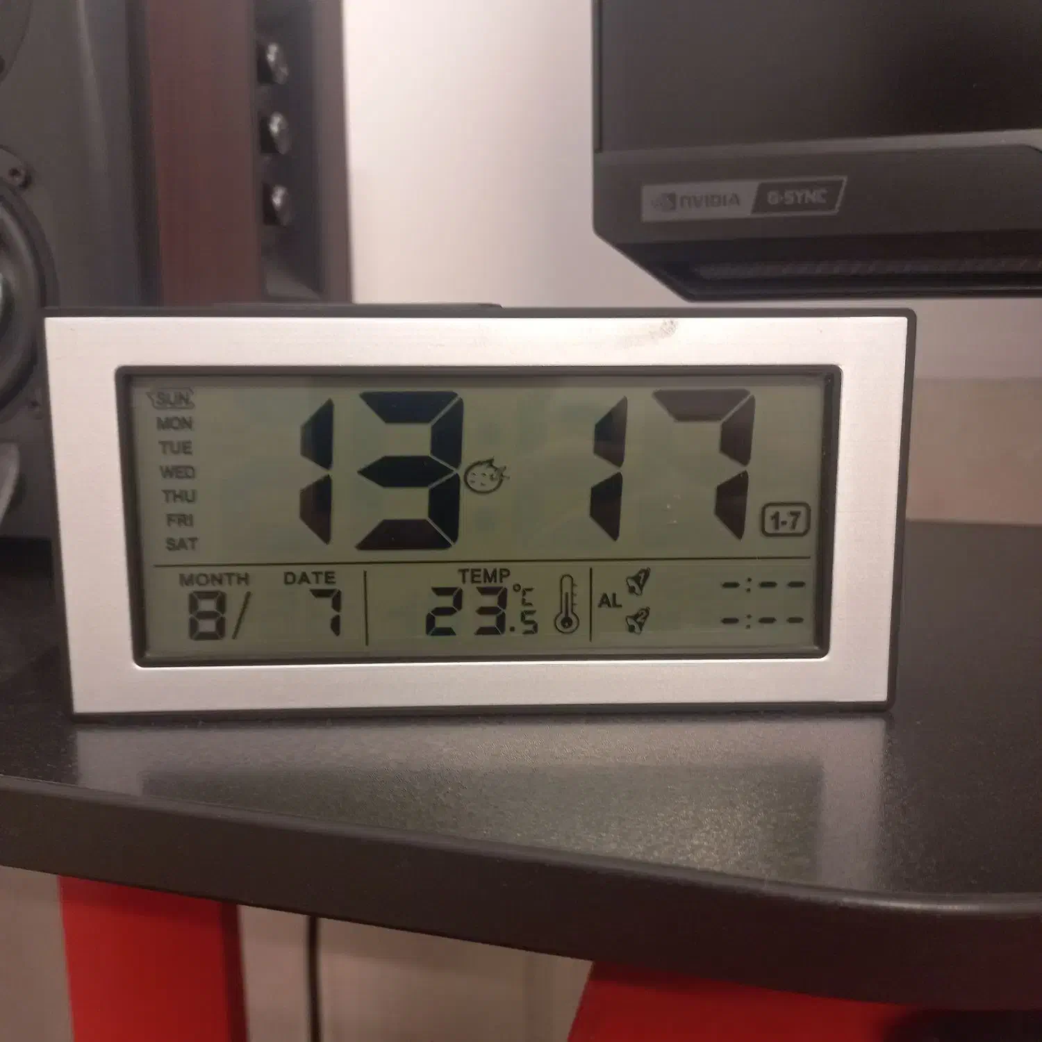 ساعت دیجیتال رومیزی|ساعت دیواری و تزئینی|نی‌ریز, |دیوار