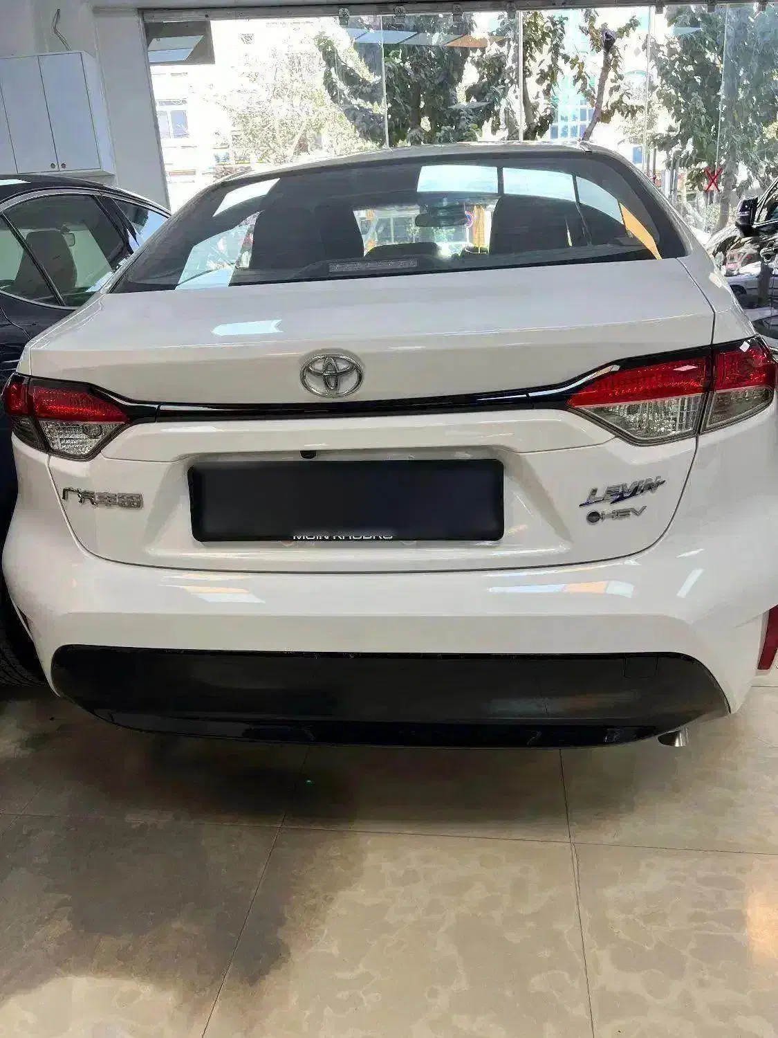 تویوتا لوین۱۸۰۰ هیبرید۲۰۲۵ صفر|خودرو سواری و وانت|اصفهان, آبشار|دیوار