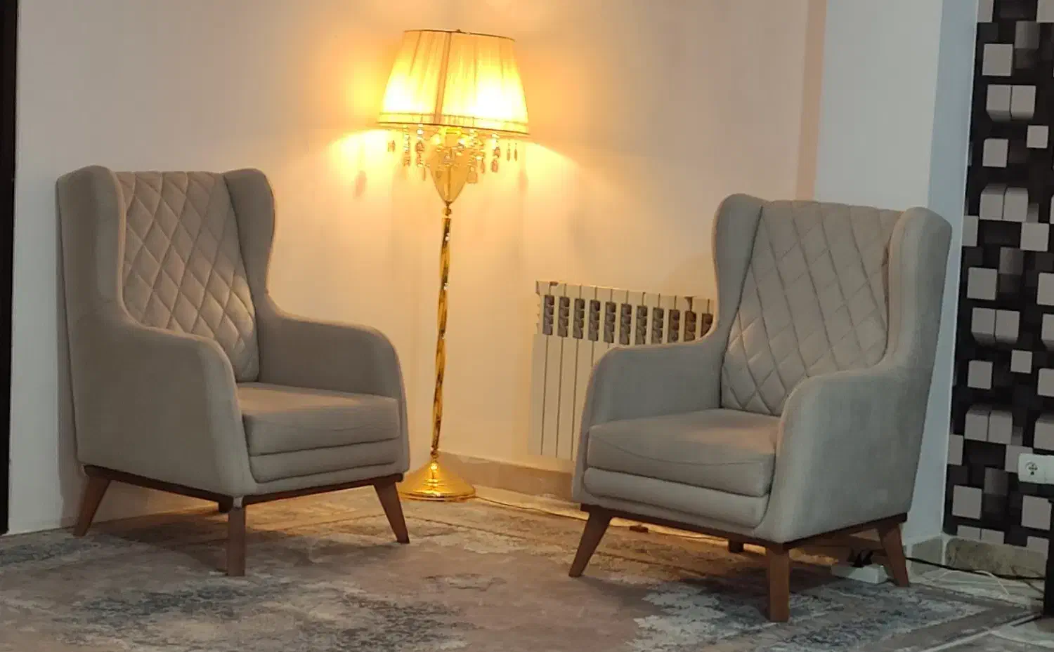 مبل ۸نفره نونو همراه جلومبلی و۳عدد عسلی|مبلمان خانگی و میز عسلی|پاکدشت, شهرک امام رضا|دیوار