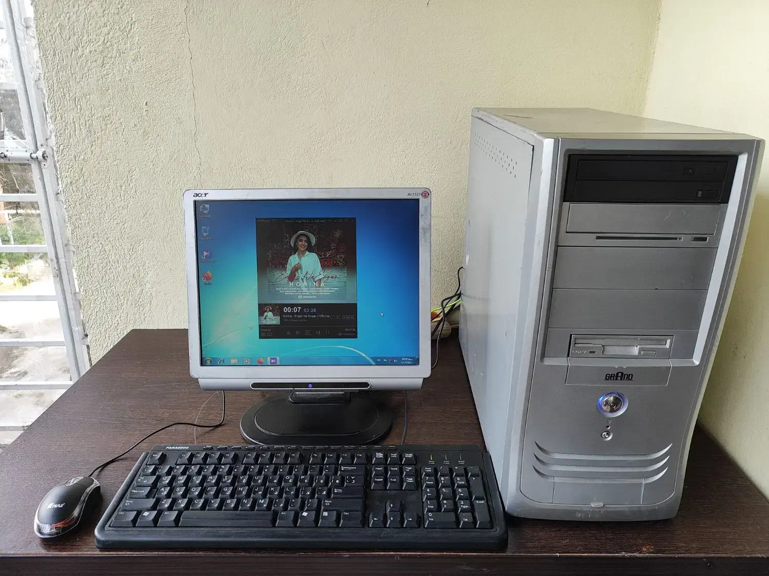 کامپیوتر ۲هسته ای رم ۴ ddr3 هارد ۱۶۰ گرافیک ۵۱۲|رایانه رومیزی|چالوس, |دیوار