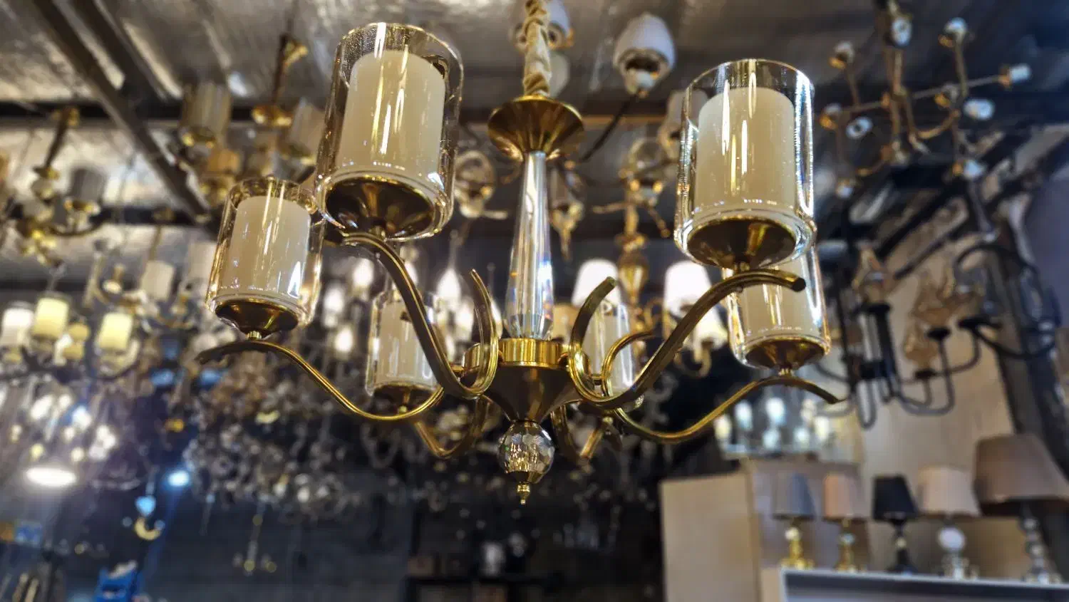 لوستر|لوستر و چراغ آویز|شهریار, دهشاد بالا|دیوار