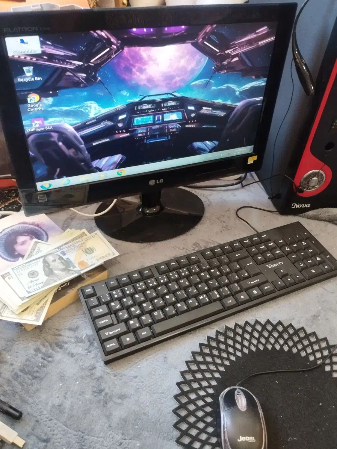 کامپیوتر شخصی تحصیلی|رایانه رومیزی|پرند, فاز ۶|دیوار