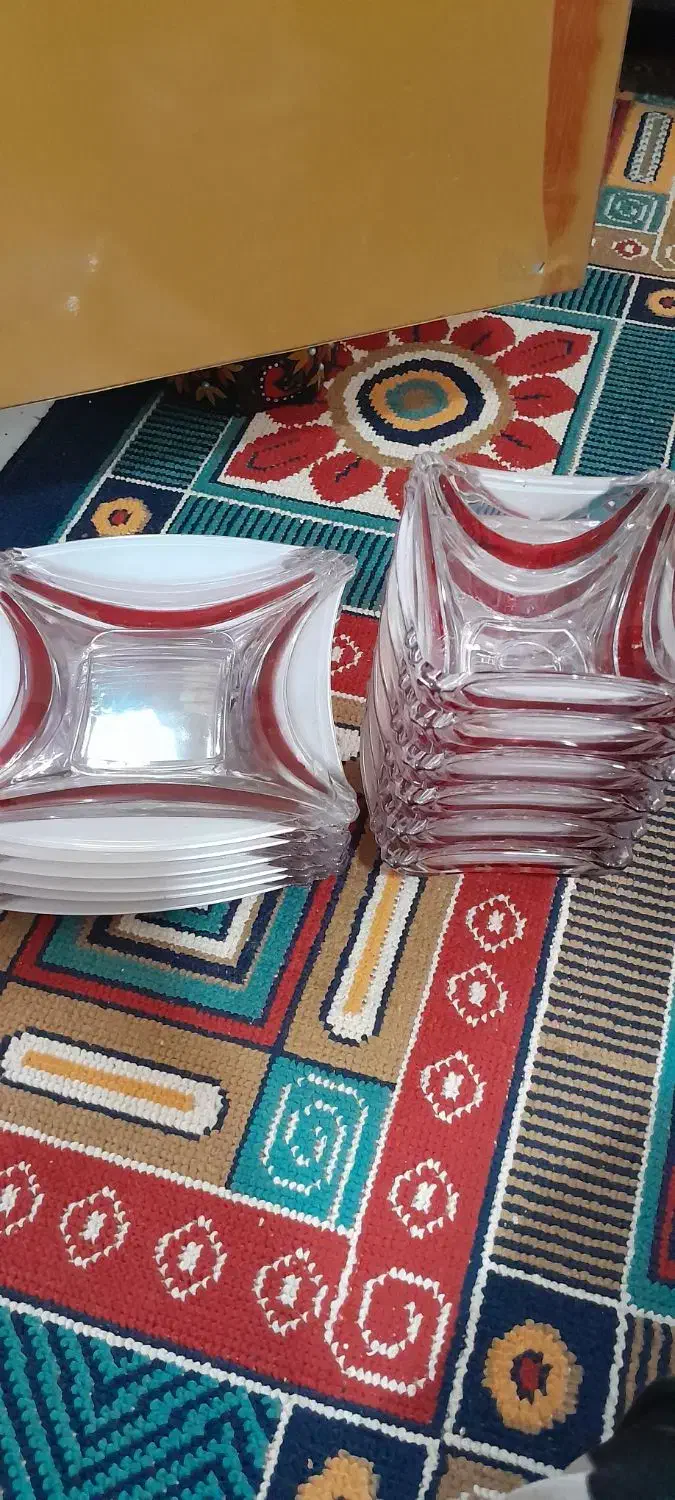 پشت دستی وپیاله آجیل|ظروف سرو و پذیرایی|قوچان, |دیوار