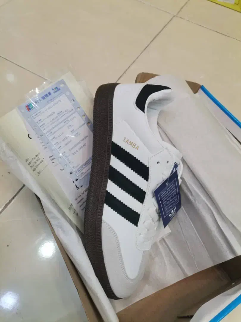 کتونی وارداتی شناسنامه|کیف، کفش، کمربند|بندر ماهشهر, |دیوار