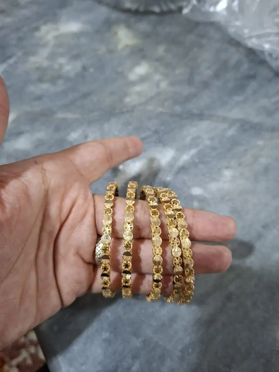 طلا / ۲۰۰ بالا تابلو|جواهرات|دهدشت, |دیوار