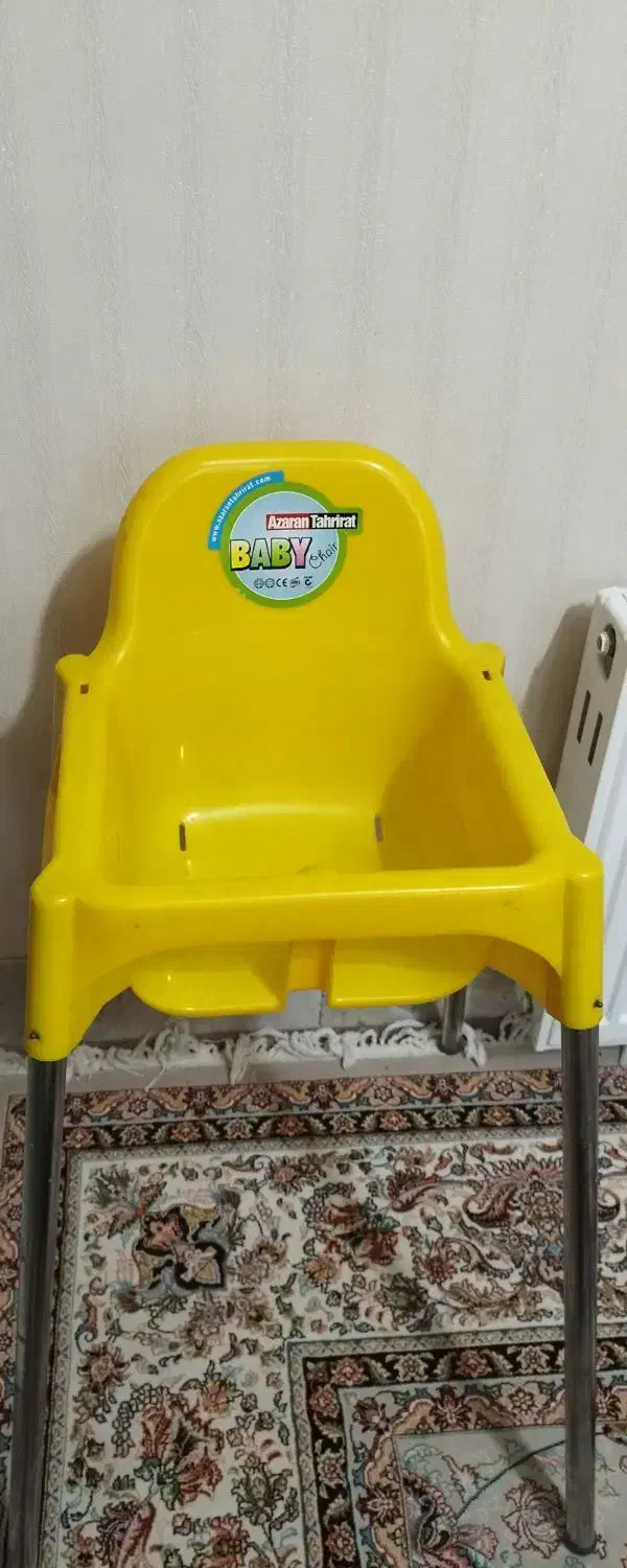 صندلی غذاخوری کودک مخصوص رستوران|اسباب و اثاث بچه|نجفآباد, بازار|دیوار