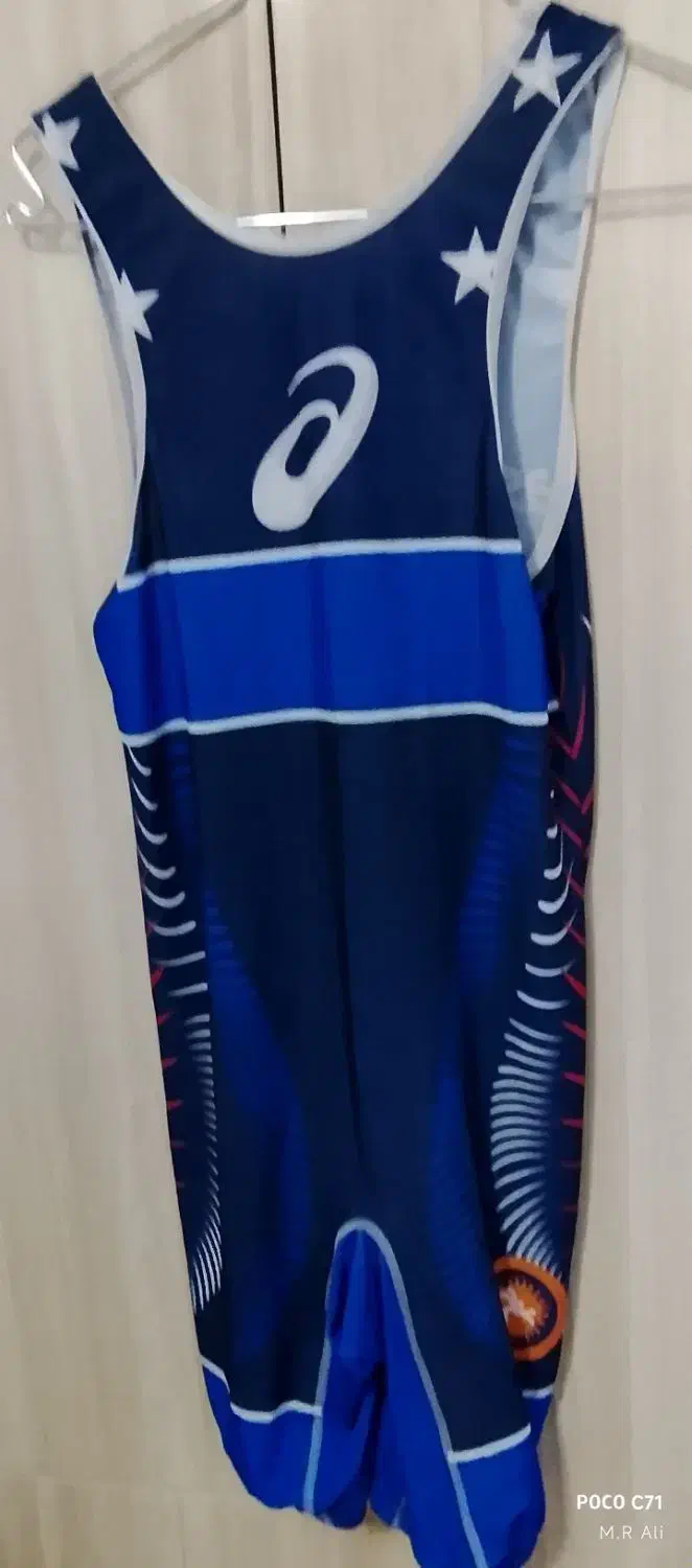 دوبند کشتی خارجی|تجهیزات ورزشی|تربت‌حیدریه, آغوی|دیوار