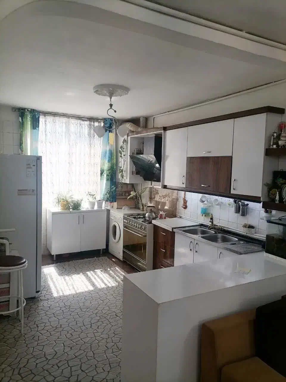 ویلایی دوطبقه اول امامیه نزدیک حاشیه|فروش خانه و ویلا|مشهد, ولیعصر (شهرک غرب)|دیوار