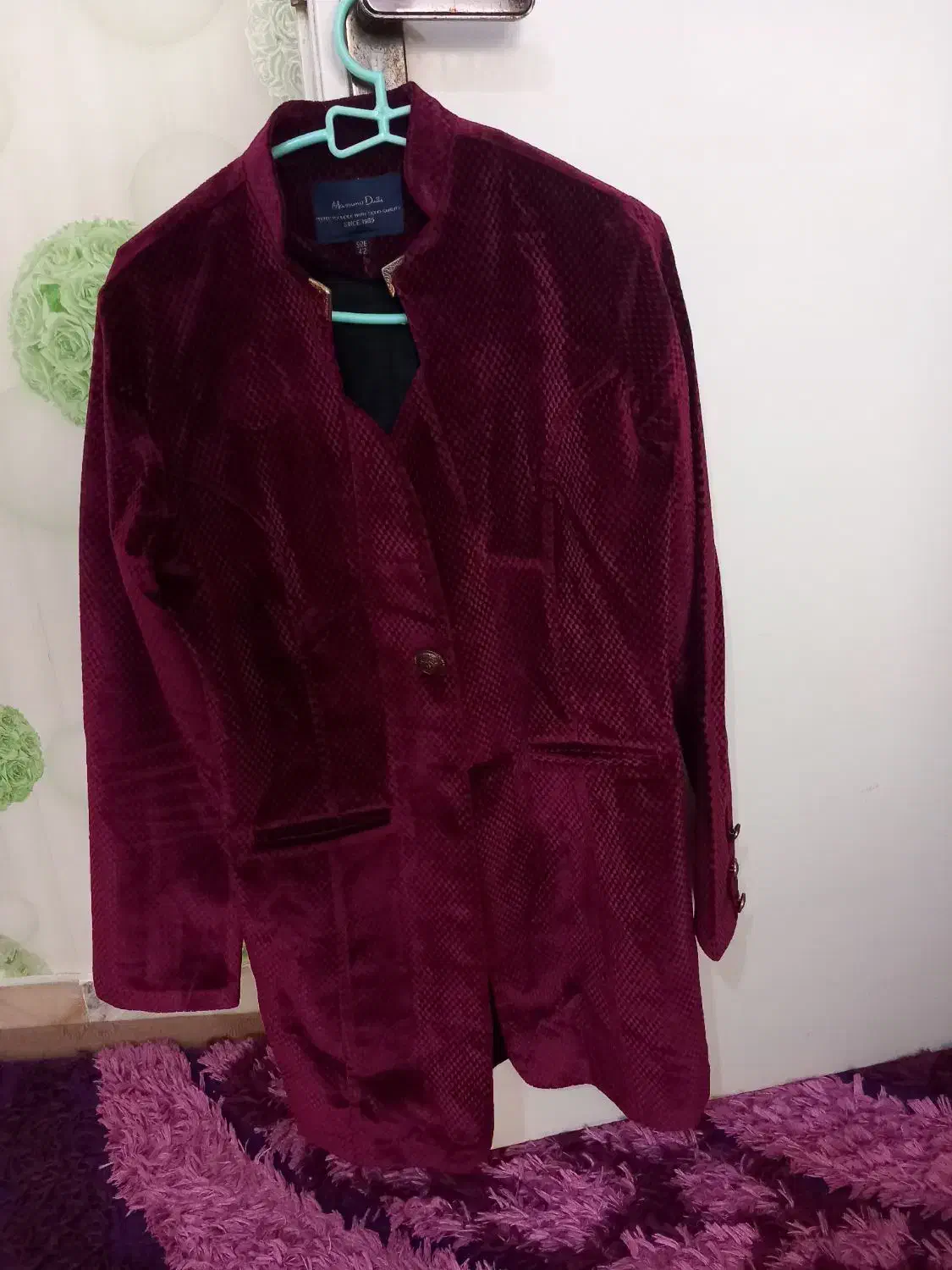 دو عدد مانتو مخمل کتی|لباس|گرگان, |دیوار