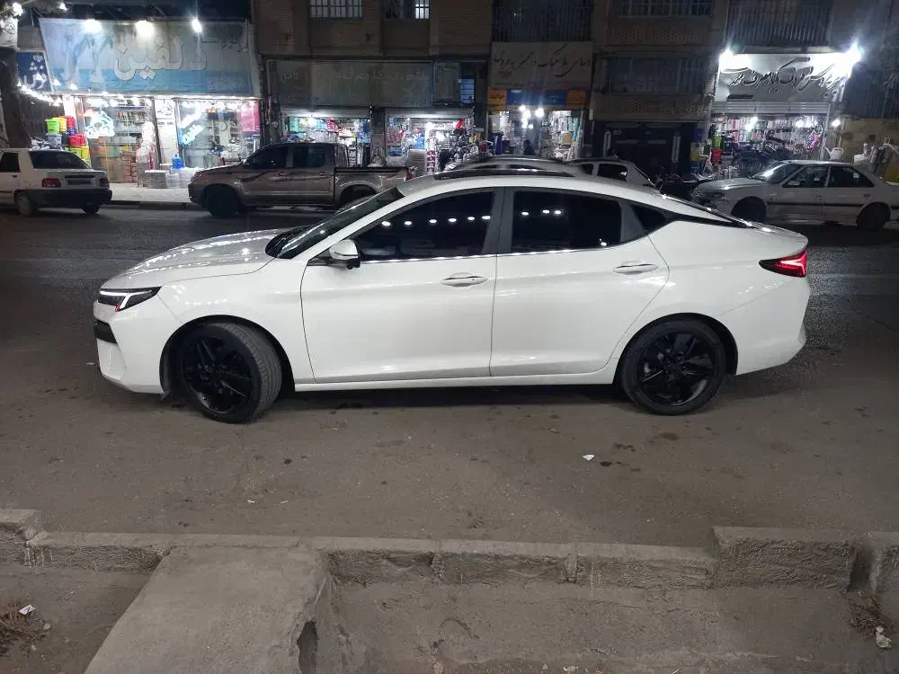 کی ام سی جی 7مدل402|خودرو سواری و وانت|شیراز, گلدشت معالیآباد|دیوار