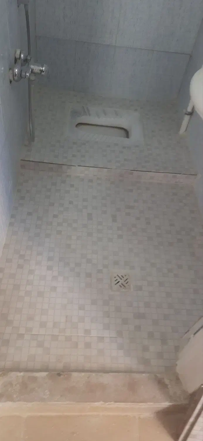 اجرای کاشی و سرامیک و آجر نما چسبی و دقابی|خدمات پیشه و مهارت|بیرجند, |دیوار