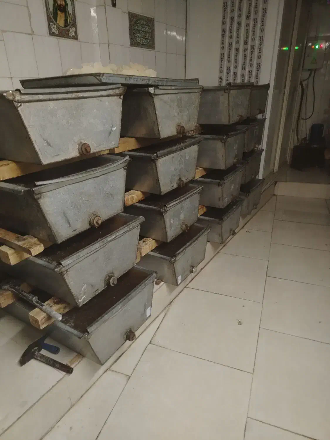 نیرو نبات|استخدام خدمات فروشگاه و رستوران|مشهد, کوی راد|دیوار