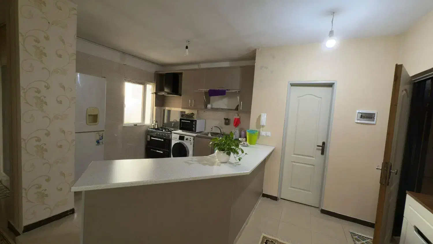 عرشیا فاز ۴ با پارکینگ ۸۰ متری فول تر تمیز|فروش آپارتمان|هشتگرد, شهرک ریحانه|دیوار