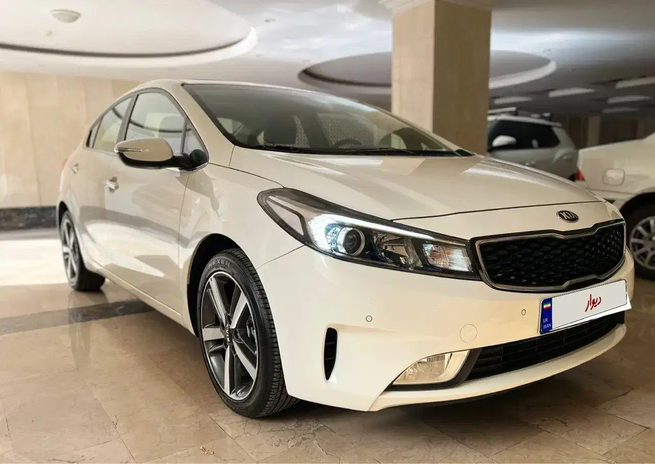 سراتو مدل2017 مشابه صفر|خودرو سواری و وانت|تهران, صادقیه|دیوار