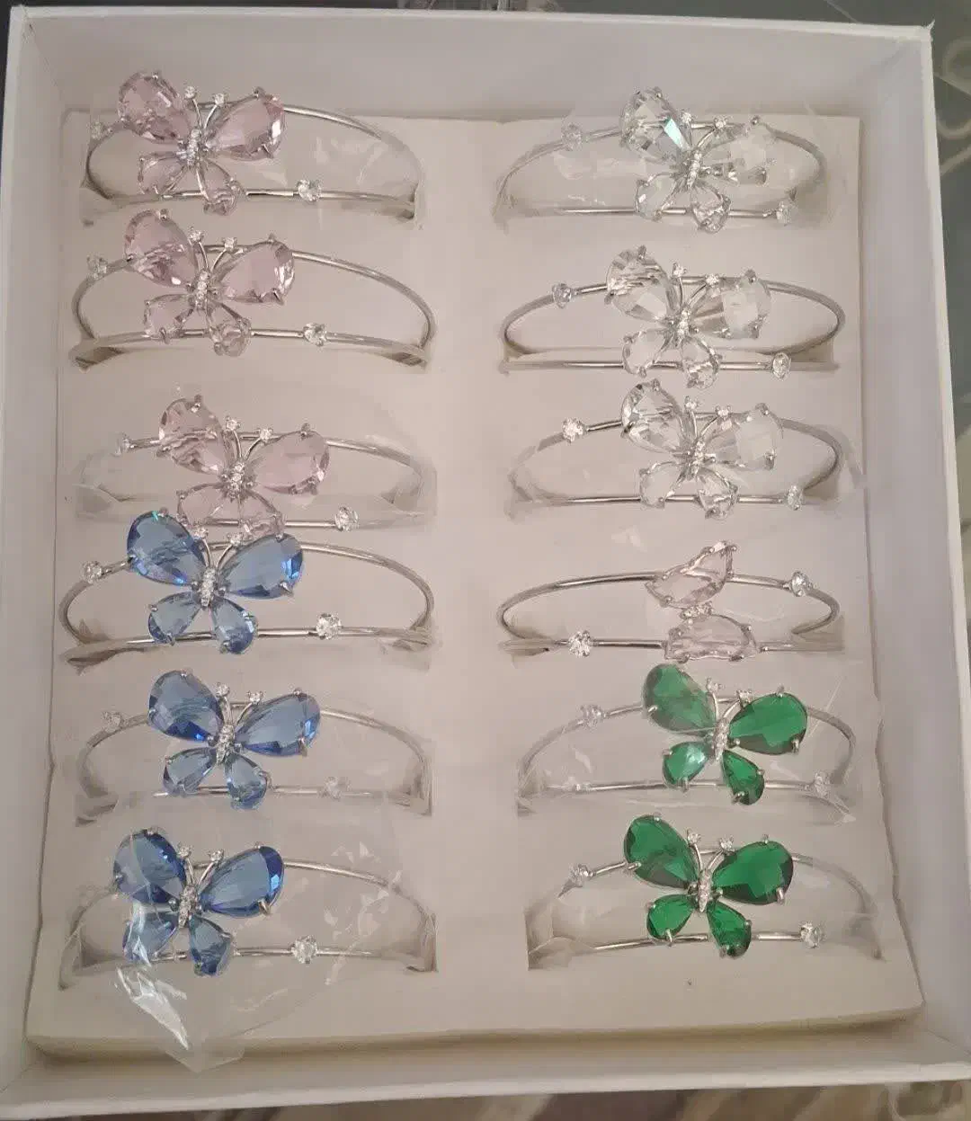 بنگل پروانه ای اکسسوری|زیورآلات و اکسسوری|قم, شهرک توانیر|دیوار