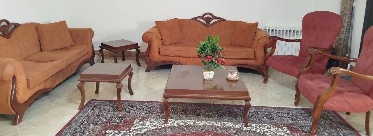 مبل۸نفره کلاسیک وعسلی و میزناهار خوری ۶نفره|مبلمان خانگی و میز عسلی|تهران, قاسم‌آباد|دیوار