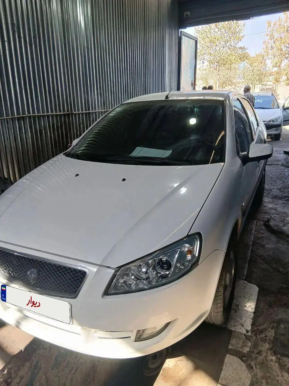 رانا۹۸ بدون رنگ tu5 گاز سیمی|خودرو سواری و وانت|کرمان, |دیوار