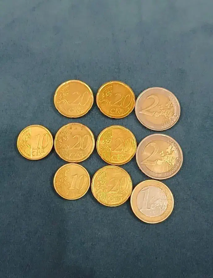 سکه سنت و یورو|کلکسیون سکه، تمبر، اسکناس|اندیشه, اندیشه فاز ۱|دیوار