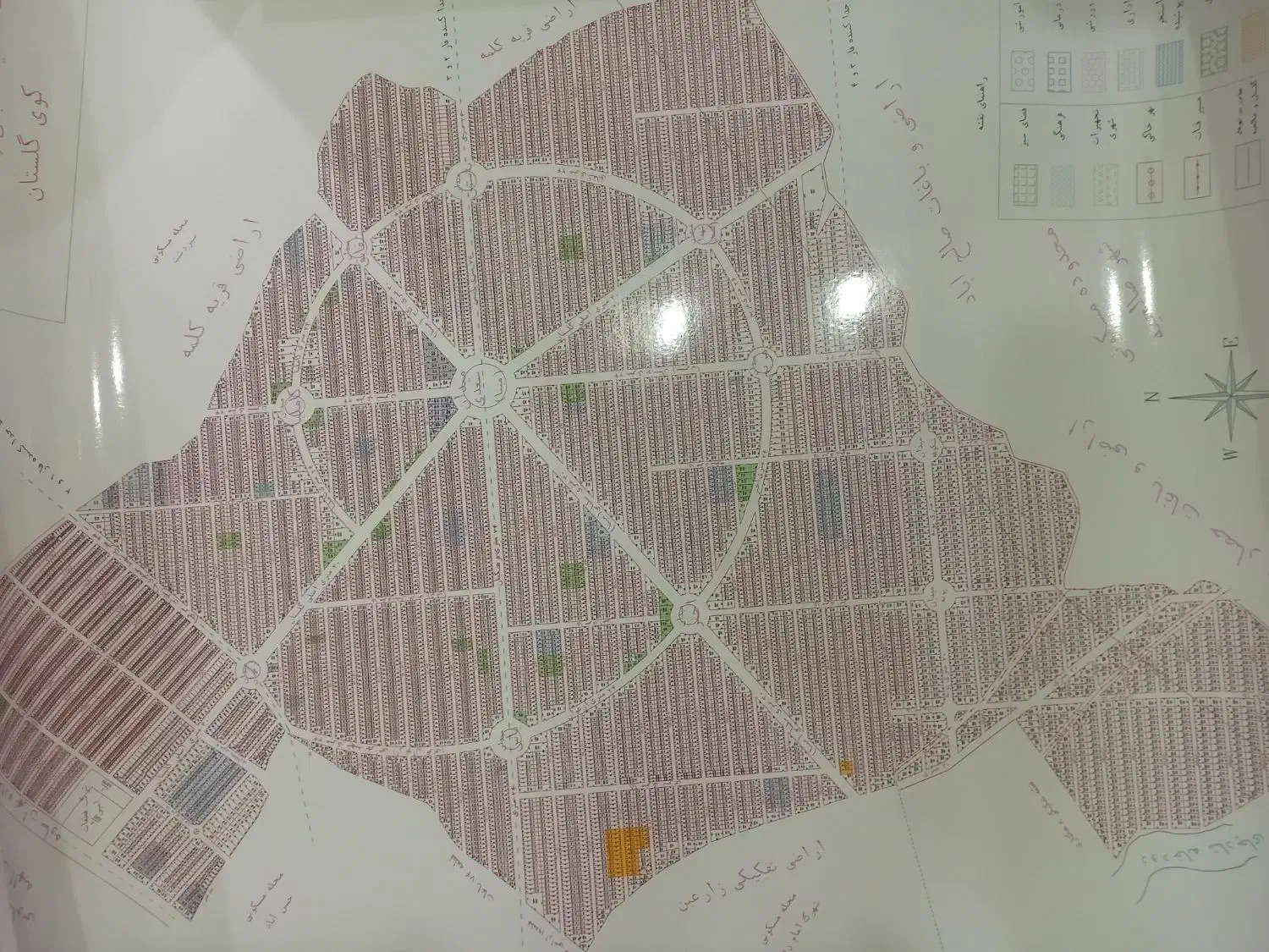 نقشه گلستان|کتاب و مجله آموزشی|گلستان (تهران), |دیوار