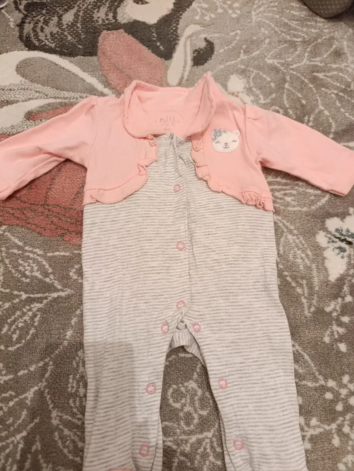 سرهمی دخترانه درحدنو|کفش و لباس بچه|قزوین, |دیوار