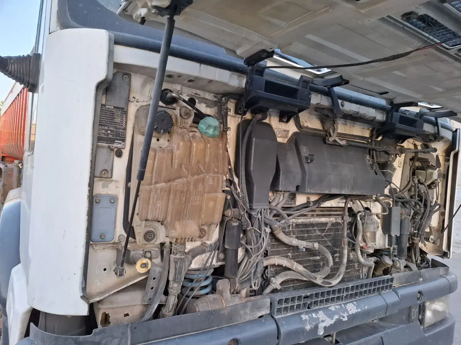 کشنده ایویکو 440|خودرو سنگین|قروه, |دیوار