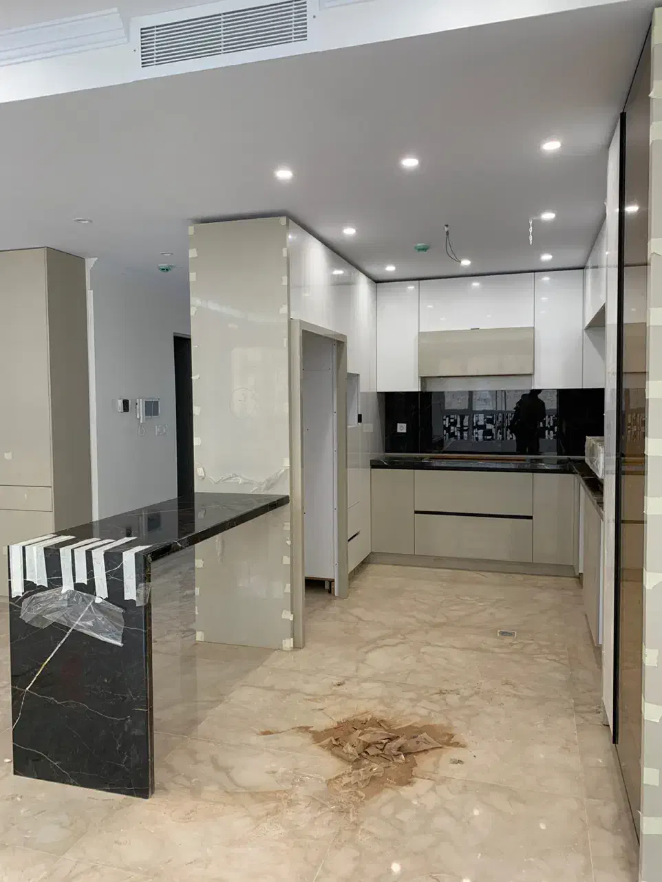 نصاب کابینت و کمد دیواری|خدمات پیشه و مهارت|گرگان, |دیوار