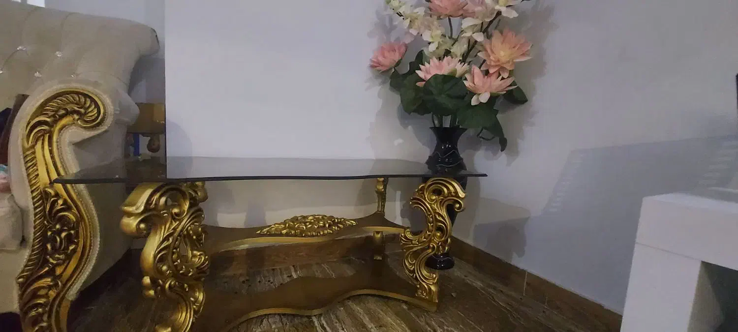 مبل ۷ نفره با جلومبلی و عسلی|مبلمان خانگی و میز عسلی|تهران, سازمان برنامه جنوبی|دیوار