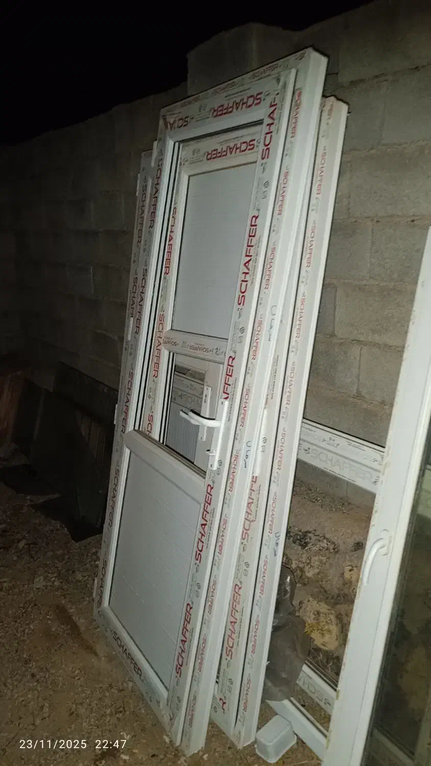 دو عدد پیویسی صفربهدونهکارکرد|مصالح و تجهیزات ساختمان|ماکو, |دیوار