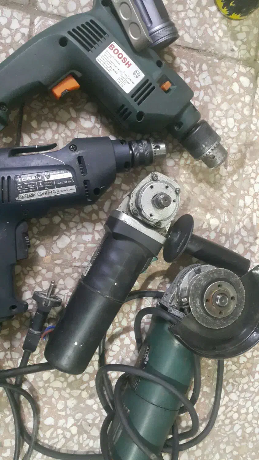 تعدادی ابزار و آرمیچر|ابزارآلات|قزوین, |دیوار