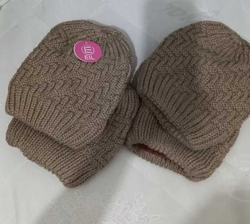 شال و کلاه بافت،داخل حوله ای|لباس|قیدار, |دیوار