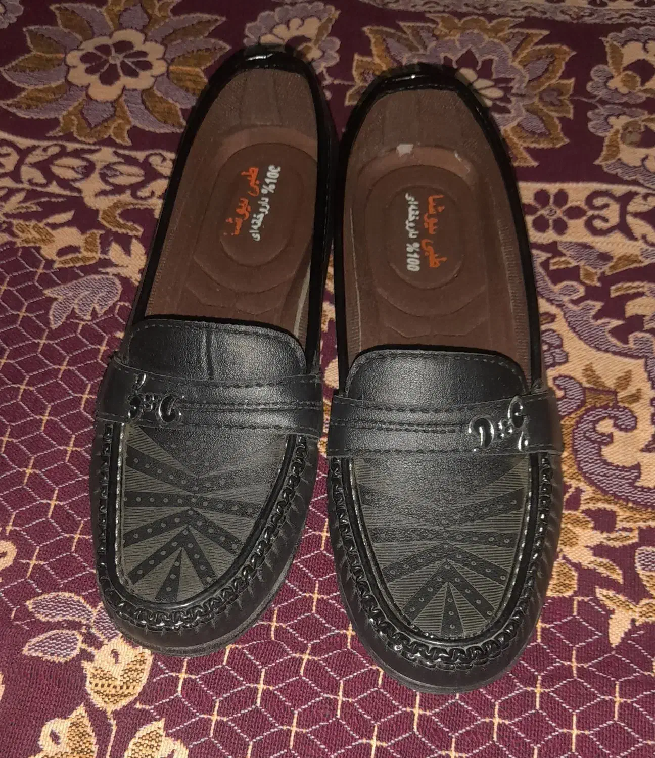 کفش زنانه|کیف، کفش، کمربند|قم, نیروگاه|دیوار