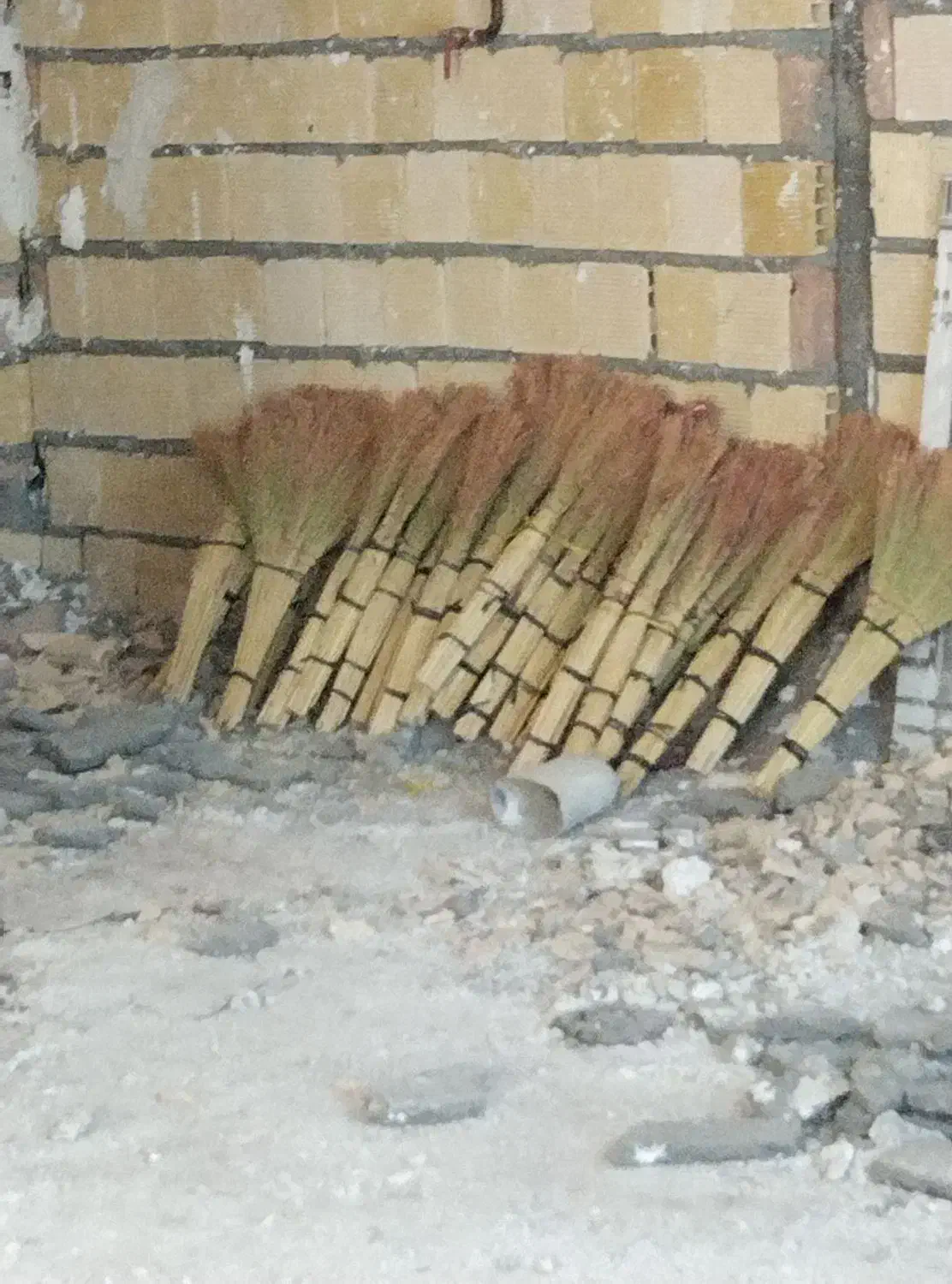 جارو|لوازم نظافت|کوهدشت, |دیوار