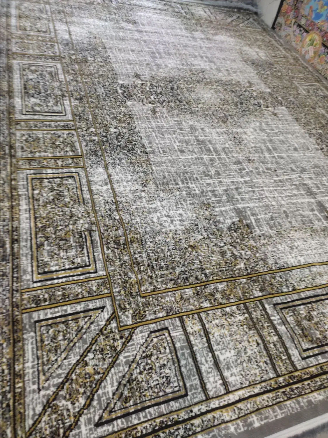 فرش ارزان  ۹ متری مستقیم از کارخانه|فرش|رشت, جماران|دیوار