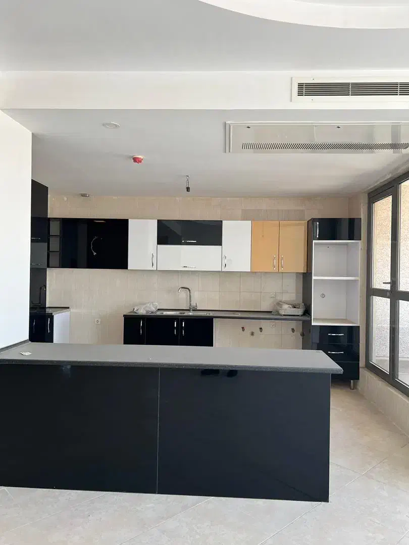 استخدام خانم برای نظافت منزل|استخدام سرایداری و نظافت|تهران, عباسآباد|دیوار