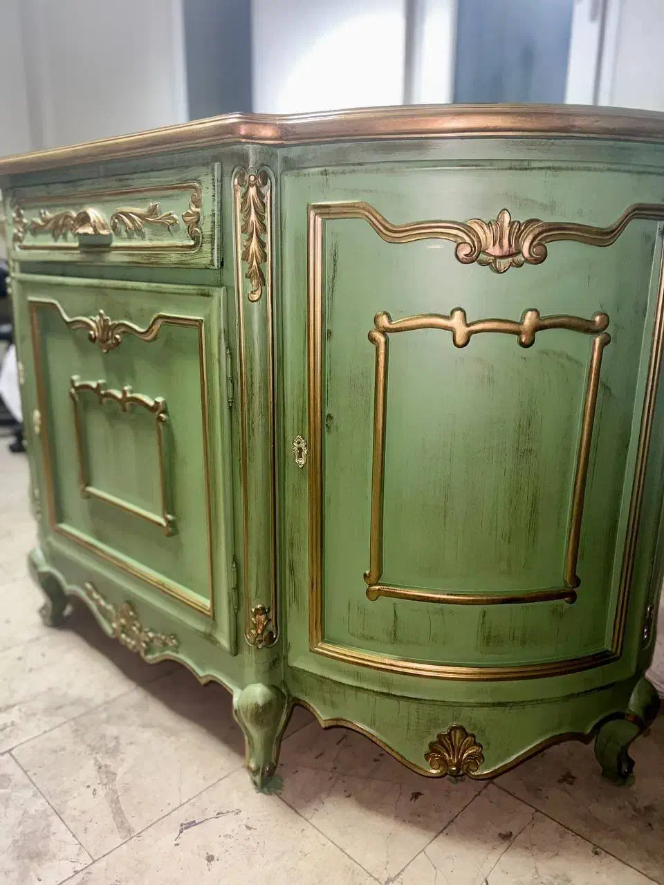 کنسول سبز درباری آنتیک|بوفه، ویترین، کنسول|تهران, سید خندان (جلفا)|دیوار