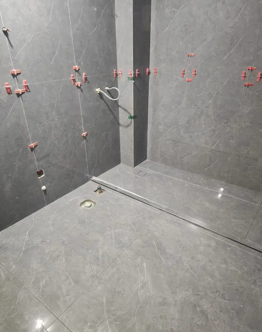 استاد بنا و کاشی سرامیک|خدمات پیشه و مهارت|قشم, |دیوار