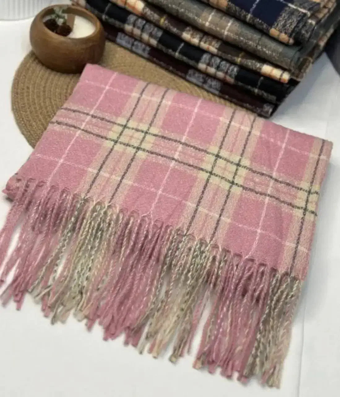 شال وارداتی نو|لباس|قم, قلعه یزدیها|دیوار