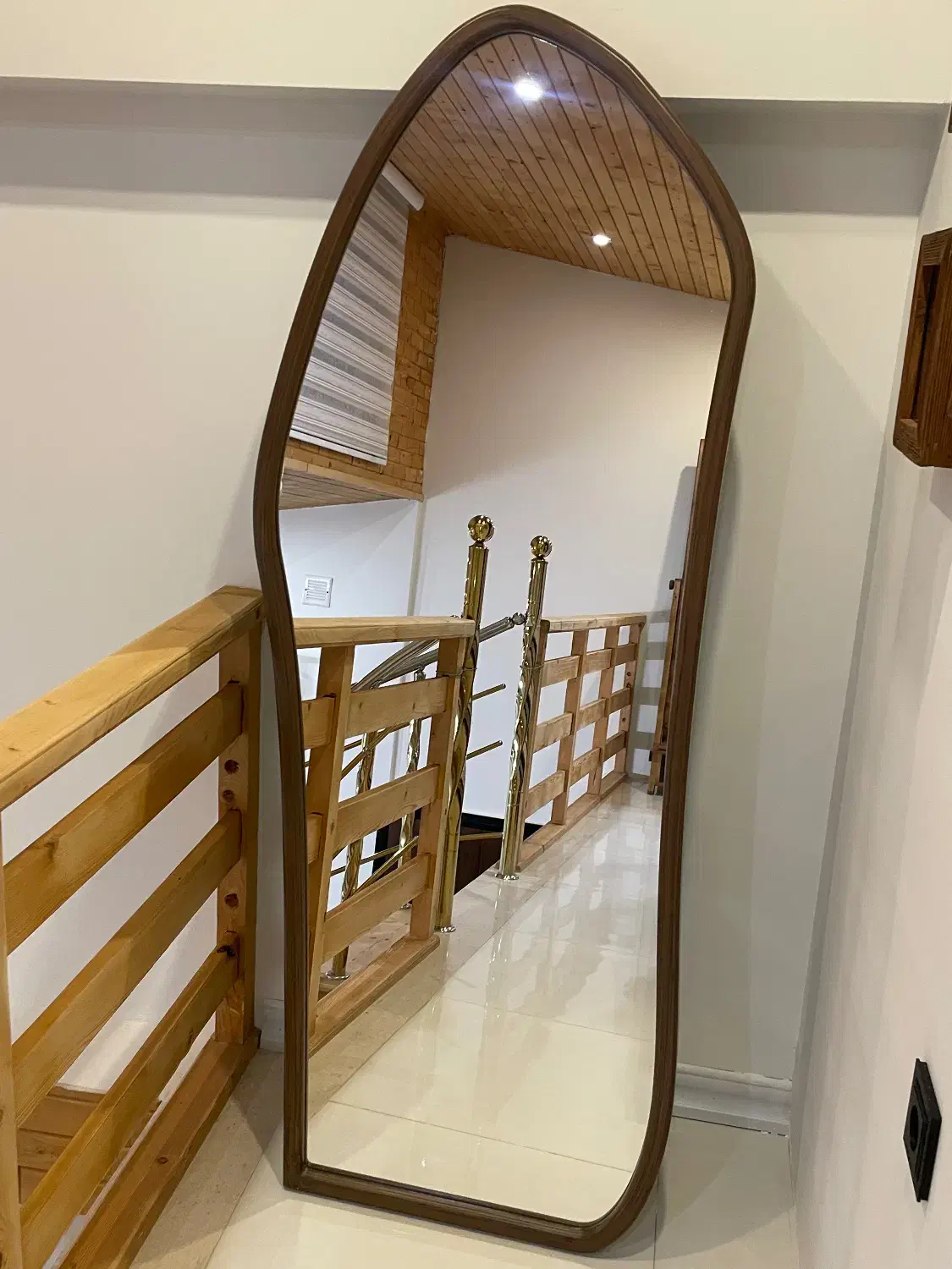 اینه قدی چوبی نو|آینه|طرقبه, |دیوار