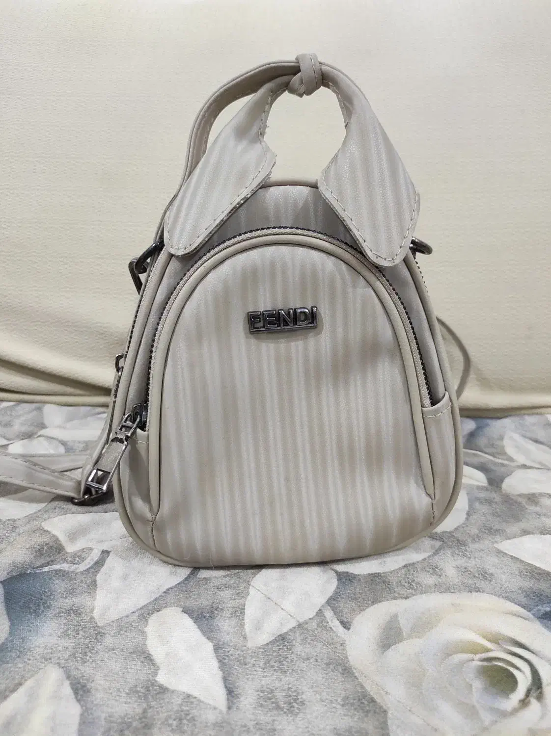 کیف|کیف، کفش، کمربند|ارومیه, |دیوار