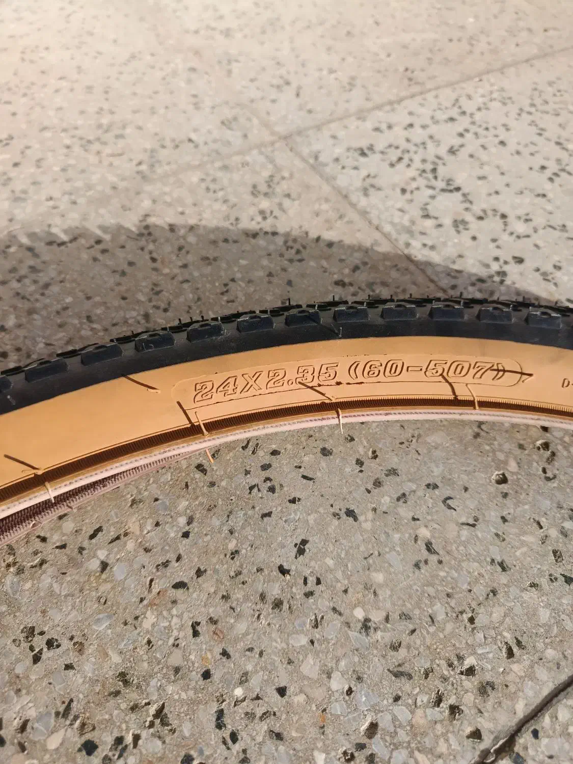 لاستیک دوچرخه 24|دوچرخه، اسکیت، اسکوتر|بیرجند, |دیوار