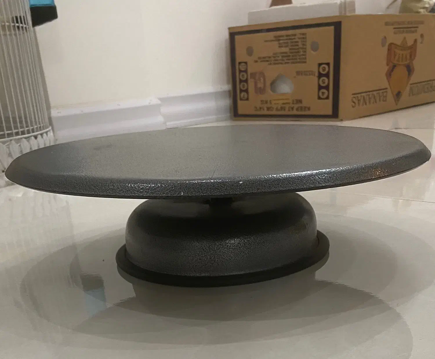 پایه کیک گردون|ظروف پخت‌وپز|مشهد, الهیه|دیوار