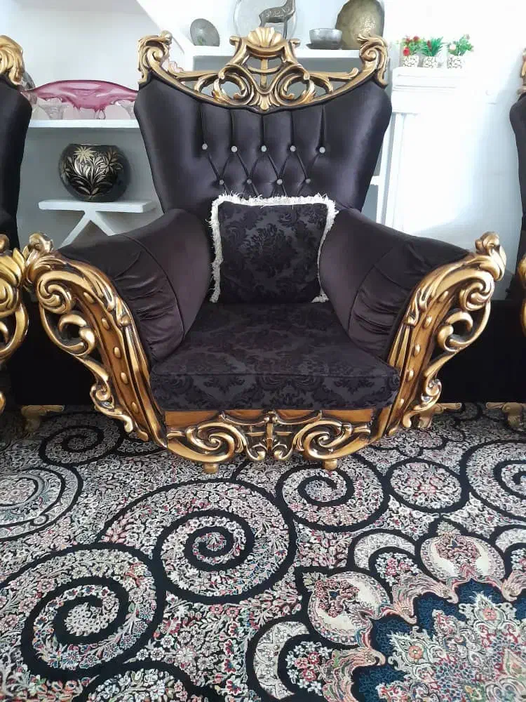 مبل 9نفره  همراه با عسلی هاش فروخته میشه|مبلمان خانگی و میز عسلی|محمودآباد, |دیوار