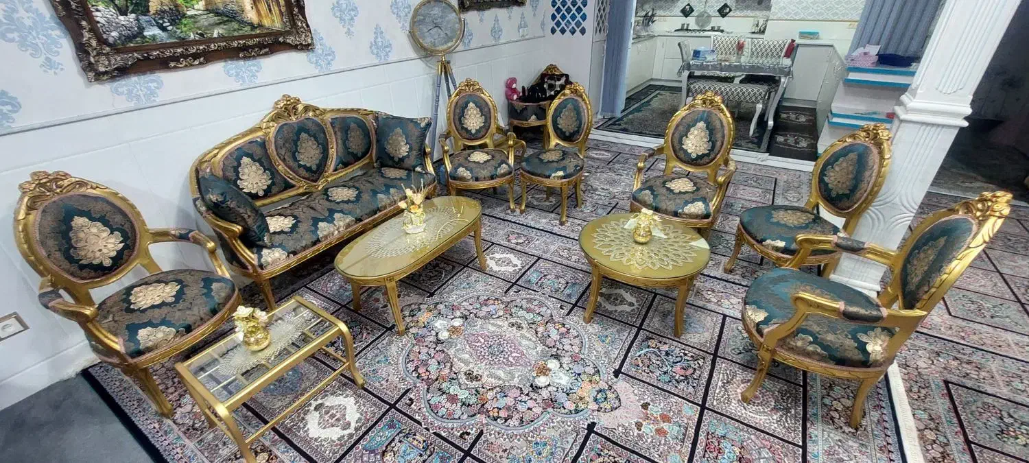 مبل فرحی کوچک ۹ نفره|مبلمان خانگی و میز عسلی|قم, انصارالحسین|دیوار