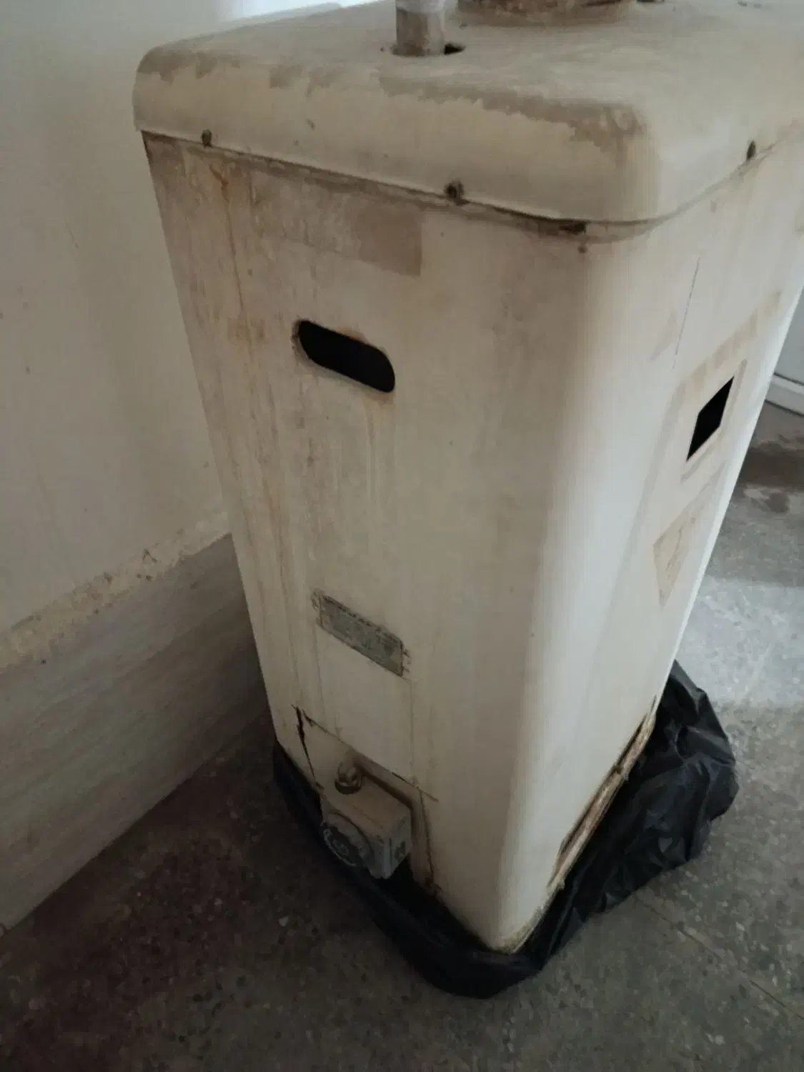 ابگرمکن گازی|آبگرمکن، پکیج، شوفاژ|بندر کنگان, |دیوار