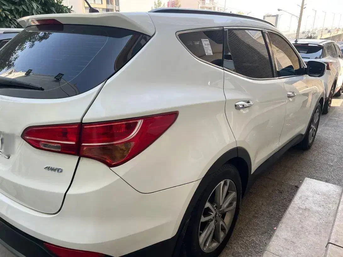 سانتافه 2014 بِیسیک|خودرو سواری و وانت|تهران, ترمینال غرب|دیوار