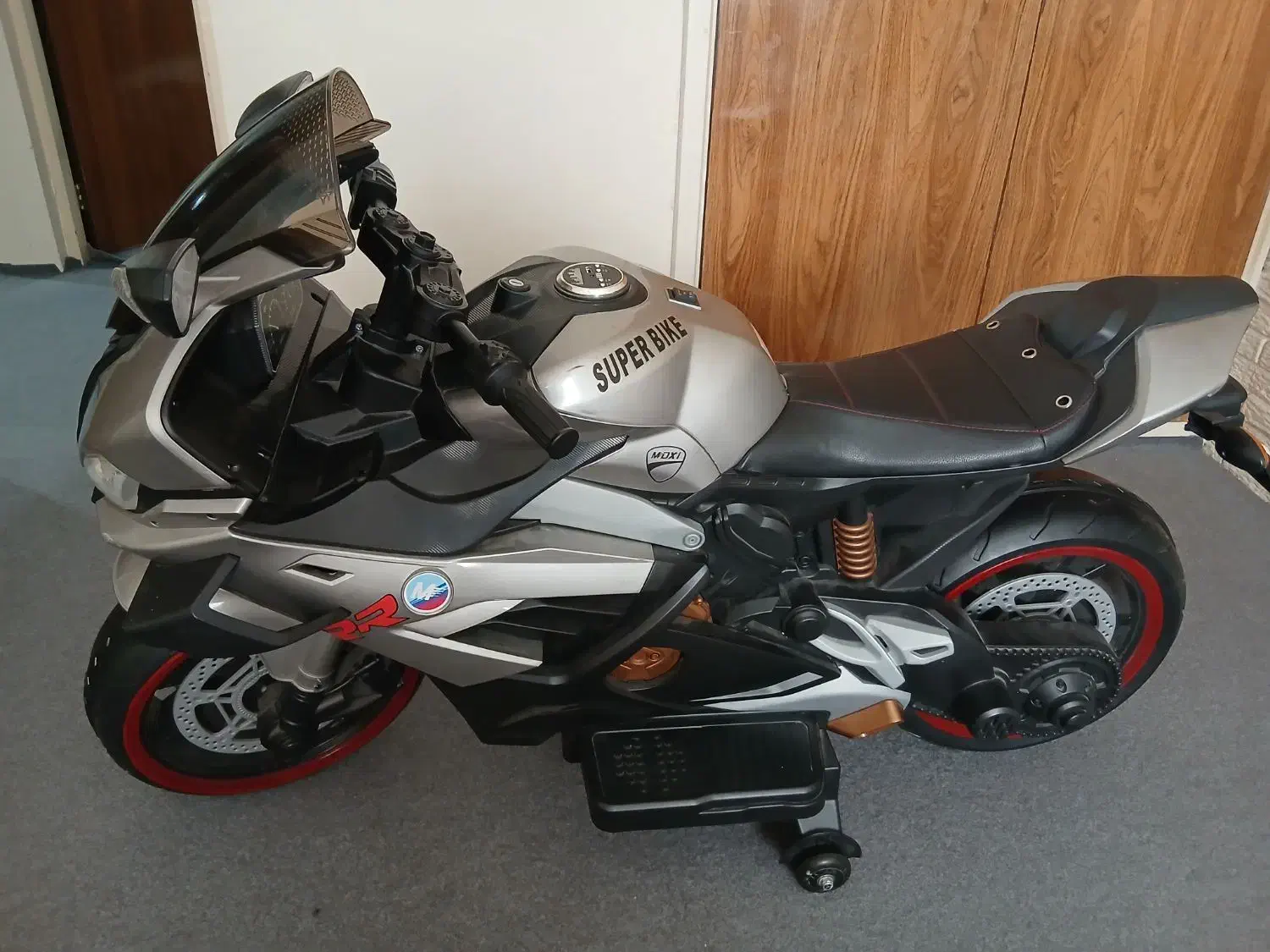 موتور شارژی|اسباب‌‌بازی|شاهین‌شهر, فردوسی|دیوار